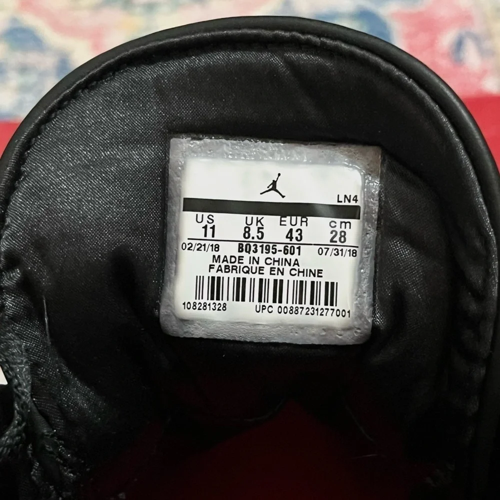 Jordan 3 Retro AWOK Vogue University Red (Women's)